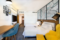 King/Twin, Rollaway/Sofa, City/Resort/Sea View.