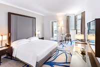 King Bed with Sea View.