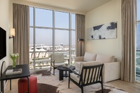 1 Bedroom Suite (PoolView, Theme Park Access)