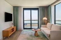 2 Bedroom Suite (SeaView Balcony, Theme Park Access)