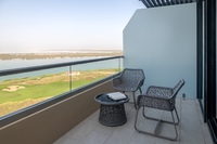 Twin Deluxe Room (SeaView Balcony, Theme Park Access)
