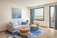 1 Bedroom Spacious Suite (SeaView Balcony, Theme Park Access)