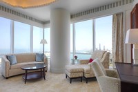 GrandDeluxe Suite