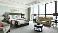 Deluxe rooms, Arabian Sea views.