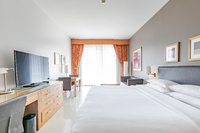 King/Twin, Workspace, Comfortable Seating.