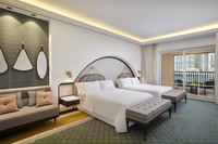 Deluxe Room (SeaView)