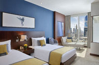 Spectacular views, exclusive Club Lounge.