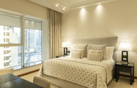 Refined junior suite with lounge