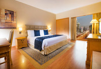 Comfortable, stylish, bright, cozy, elegant.