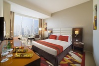 Relaxing, canal views, Wi-Fi, Minibar.