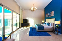 Lavish suite with pool & BBQ