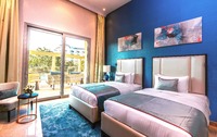 Lavish suite with pool & BBQ