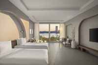 Family comfort with sea views