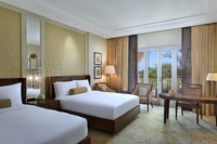 Club Room (GardenView)