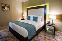 Comfortable, elegant, modern amenities, spacious.