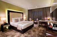 Luxurious, spacious, ideal for travelers.