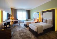 Spacious, modern, ideal for travelers.