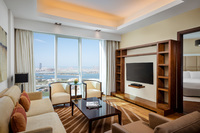 Spacious Apartment, Arabian Gulf View