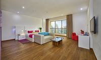 Partial sea view, partitioned luxury.