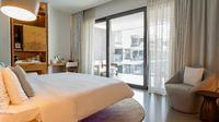 Luxurious, spacious, scenic, entertainment,comfort