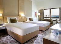 Compact, king/twin beds, essentials.