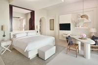 Direct beach-access lagoon room.