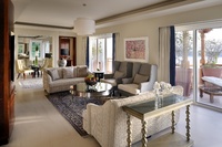 Top floor luxury, panoramic views.