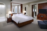 Regal, spacious luxury retreat.