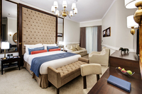 Elegant space, luxurious amenities.