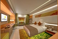 King or Twin Beds with Amenities.
