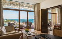 Luxurious blend of Italian sophistication.
