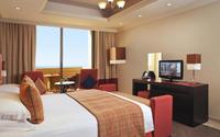Spacious, stunning view, minibar, WiFi.