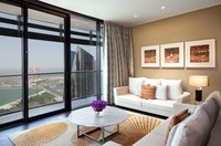 Cozy, scenic, elegant, bright, relaxing