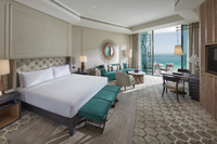 Deluxe Room (SeaView)