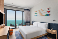 Comfortable room, Island view included.