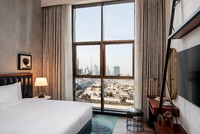 Balcony, kitchen, WiFi, Burj views.
