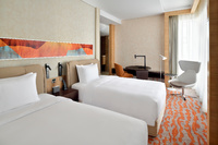 Twin Beds, CIty View.