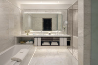 King bed, Burj view, spacious living.