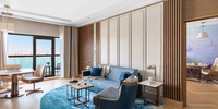 Sumptuous space, stunning sea views.