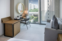 Flexible bedding, city view, balcony.