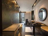 Luxurious suite, breathtaking oceanfront views.