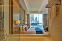 King or Twin Beds, City View