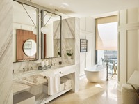 Spacious, Panoramic views, Iconic design