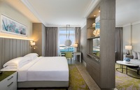 Panoramic city and sea views apartment.