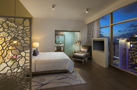 Three Bedroom Apartment with Sea View.