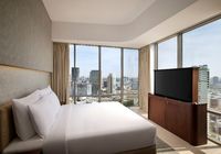 Spacious, skyline views, sleek, relaxing, cozy.