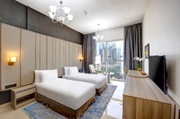 Elegant studio with Marina view