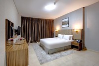 Contemporary comfort without Marina view