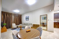 Contemporary comfort without Marina view