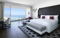 King Bed with Ocean View.